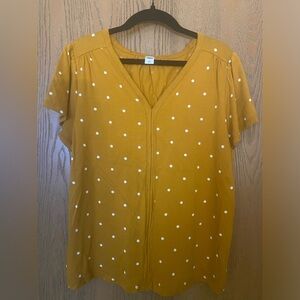 Old Navy Mustard Casual Top Short Sleeve